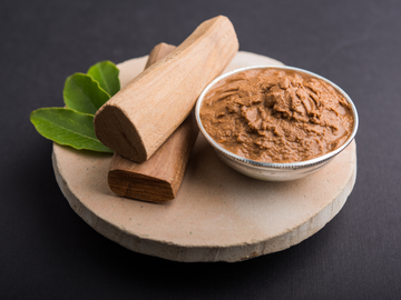 Sandalwood Powder – A Timeless Herb for Naturally Glowing Skin